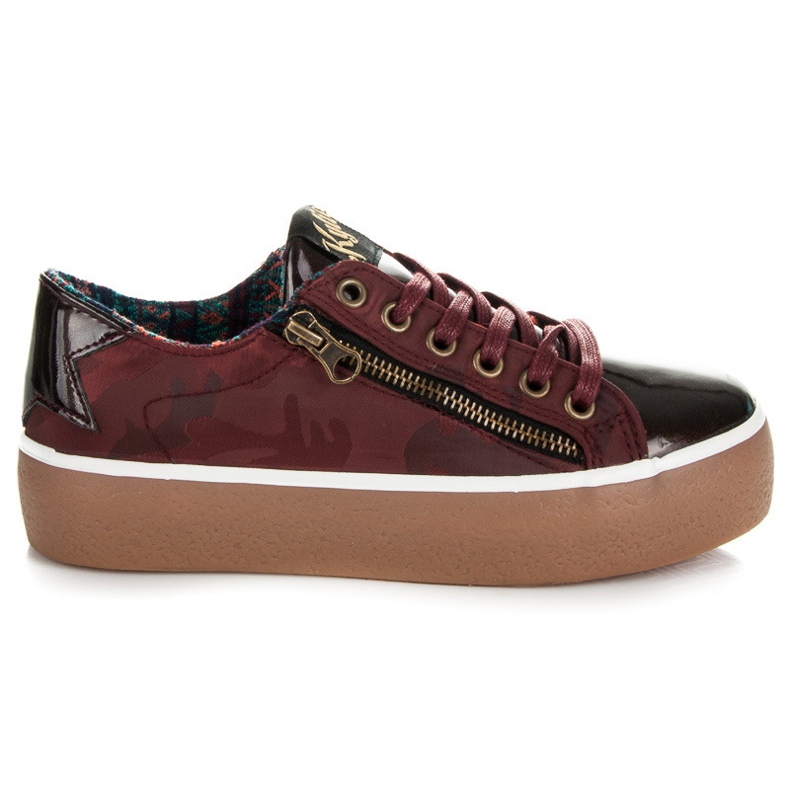 Kylie Lacquered Bordo Sneakers