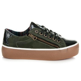 Kylie Lacquered Sneakers green