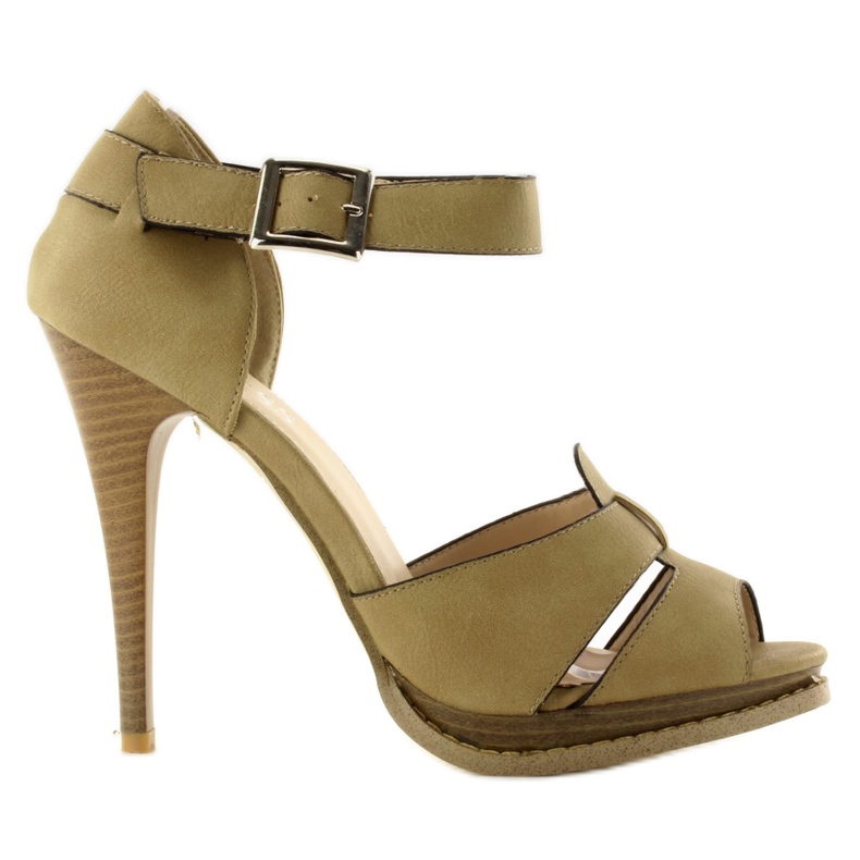 Sandals on a 9505 khaki heel