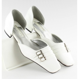 High heels 1922-28 white