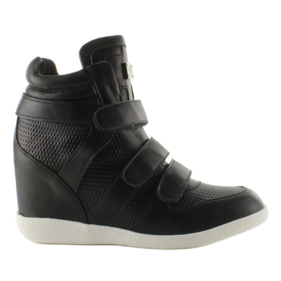 heeled sneakers black
