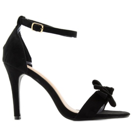Sandals on a high heel with a bow L71-8 black