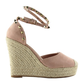 Espadrilles With Studs On The Pink Platform