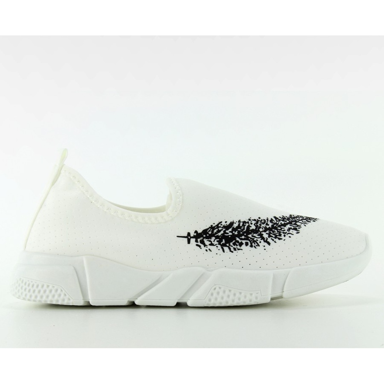 Sport shoes with feather fc220 White