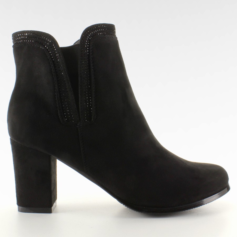 AL-1 black suede heel boots