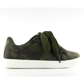 Sneakers with white soles zy-7a733 green