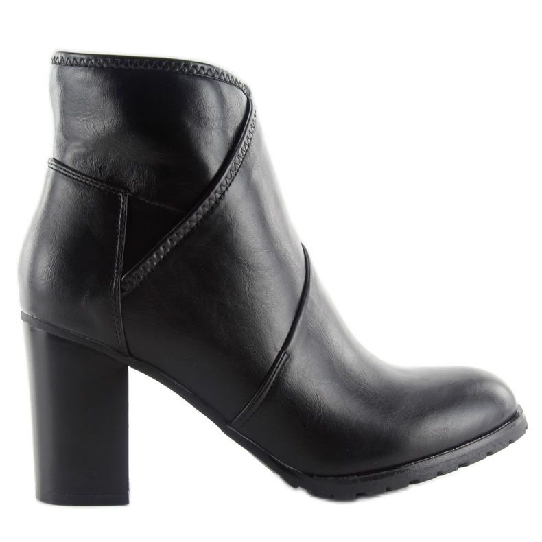 Women's high-heeled boots BG-65 black
