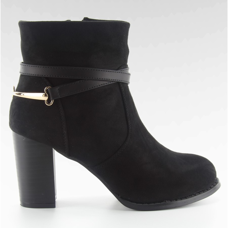 High-heeled boots with suede 3701 black