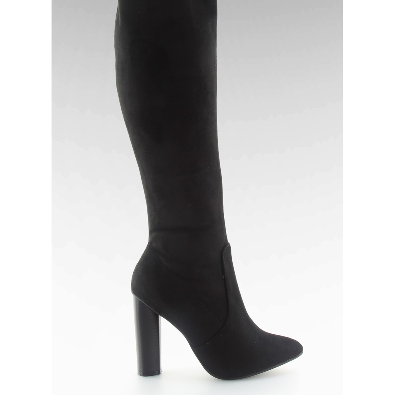 Women's thigh-high boots with almond toes black