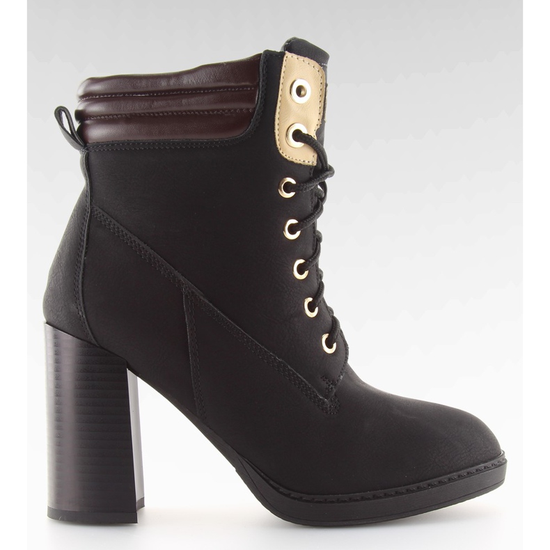 Black high heels NS05P black