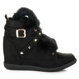 Kylie Sneakers with fur black