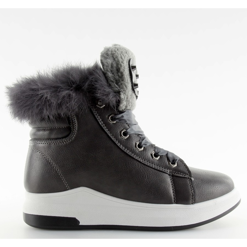 Insulated sports shoes gray D. gray grey