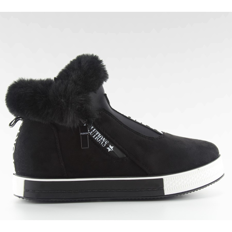 Black insulated sports shoes nb128p black