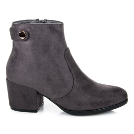 Laura Mode Gray boots on the post grey