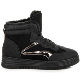 Sports shoes with fur black