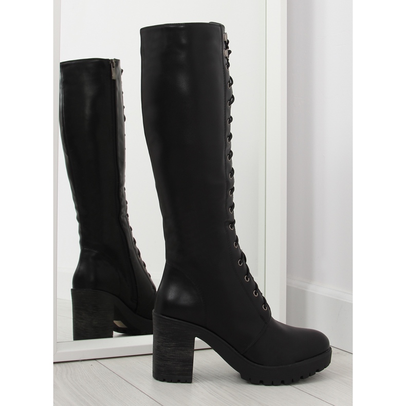 Black lace-up boots AE80P black