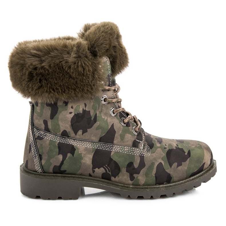 Queen Vivi Camo trappers with fur green