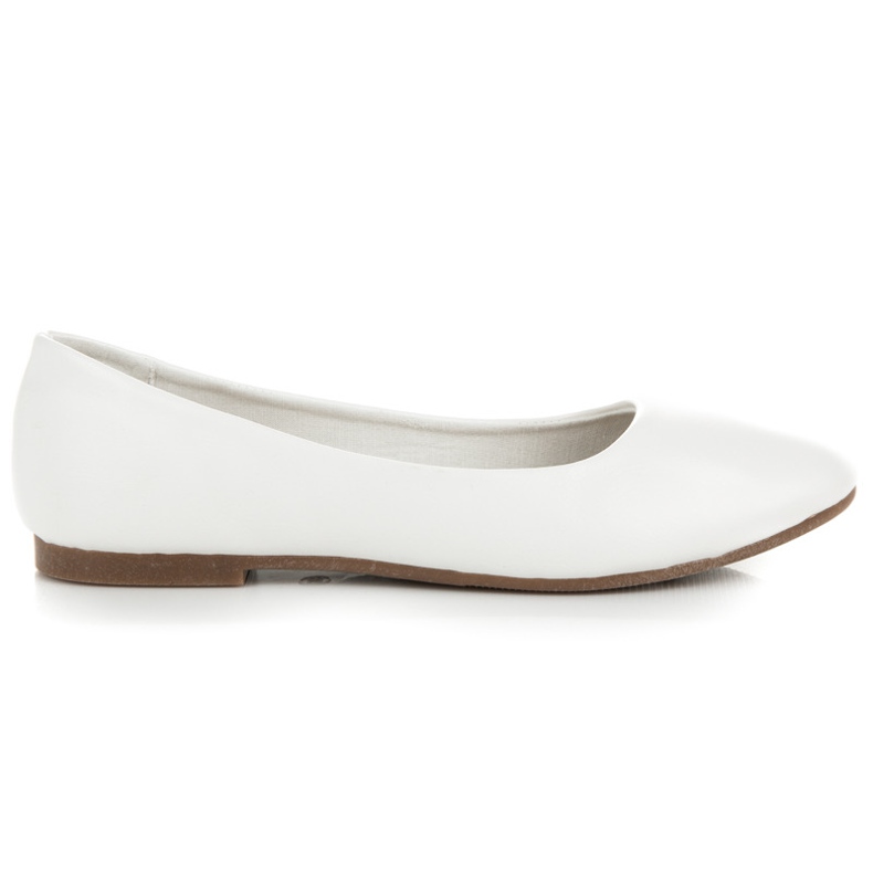Women's white ballerinas