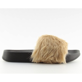 Beige fur slippers S36 beige