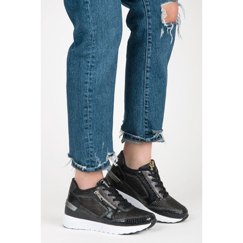Kylie Sports shoes on a wedge black Kylie Sports shoes on a wedge black
