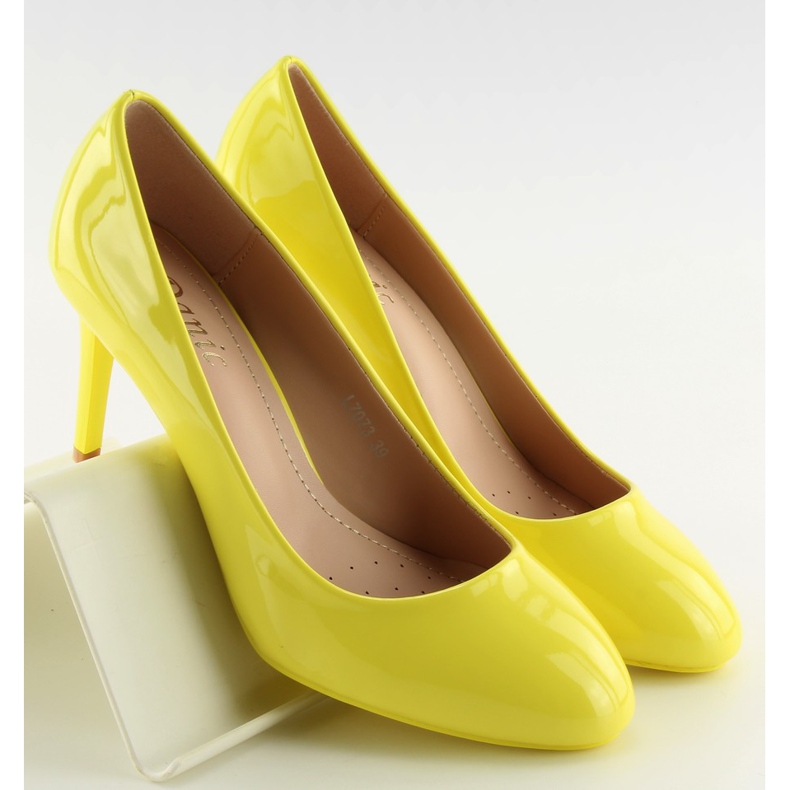 Women's Pumps Lacquered Yellow Ii-Gat