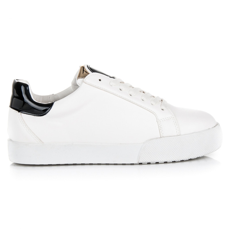 Vices White Sweet Heart Sneakers Vices White Sweet Heart Sneakers