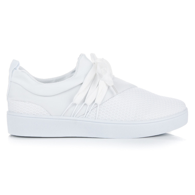 White sports shoes