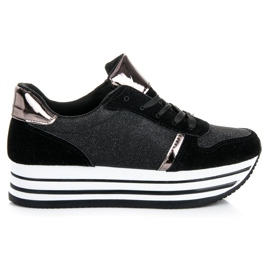 Platform sports shoes black
