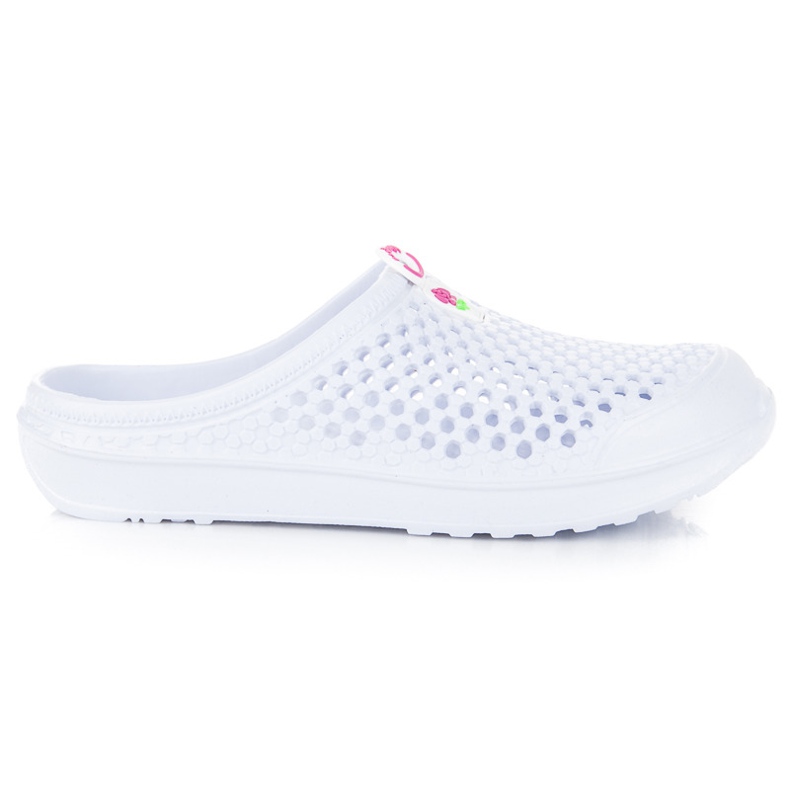 American club slippers white American club slippers white