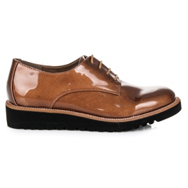 Kylie Lacquered brogues brown