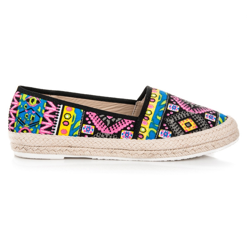 Espadrilles with an ethnic pattern multicolored