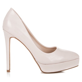 Small Swan Lacquered heels on the platform brown