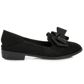 Ch. Creation Shoes with a bow black