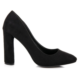 Suede pumps on the pillar black Suede pumps on the pillar black