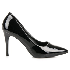 Lacquered pumps on a pin black Lacquered pumps on a pin black