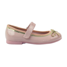 American Club Ballerinas pumps with an American bow pink