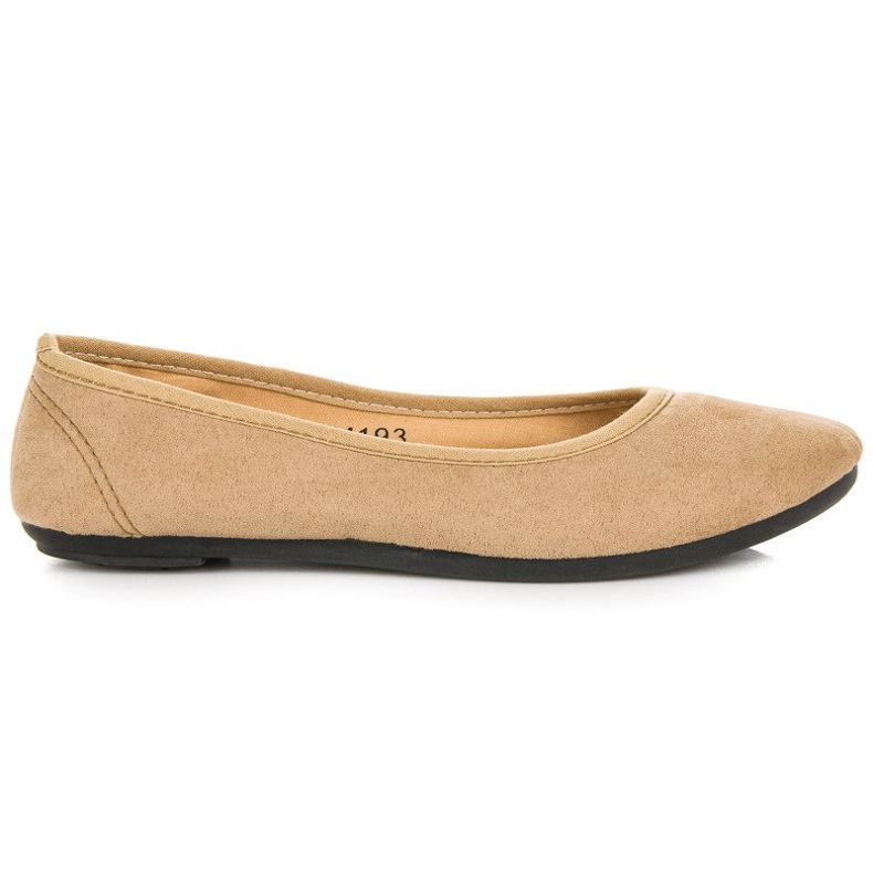 Beige ballerinas