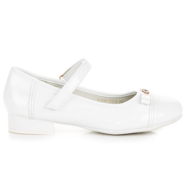 White varnished vinceza ballerina