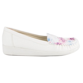Tullo White Moccasins With Flowers