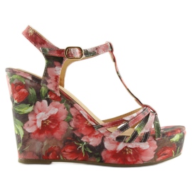 Wedge sandals YX-17 red