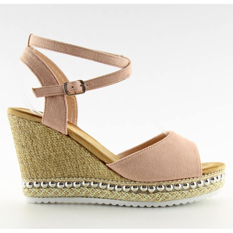 Sandals on a beige wedge LJ-5K41 nude