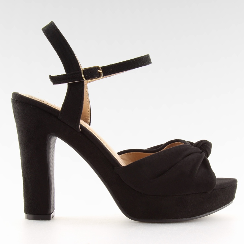 Sandals on the post black BJ1603-SD black