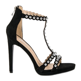 Elegant black sandals