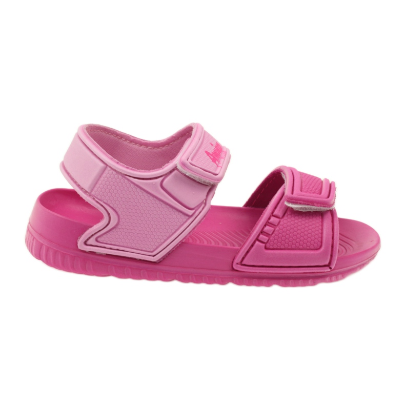 American Club children's pink sandals for the water