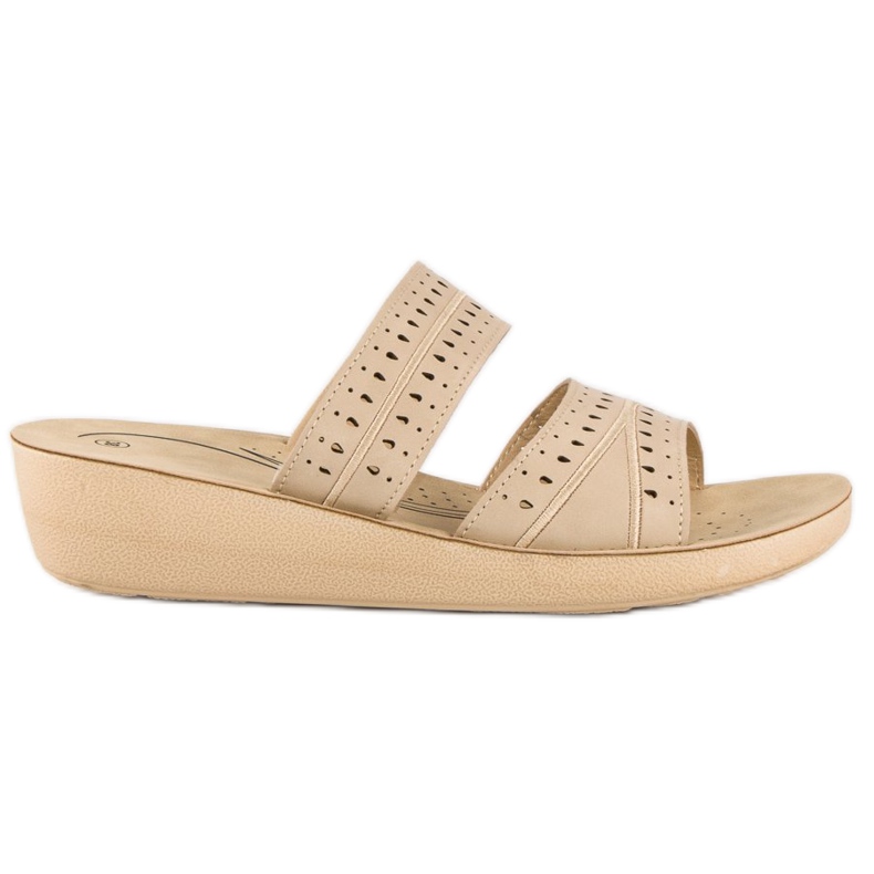 Beige wedge slippers