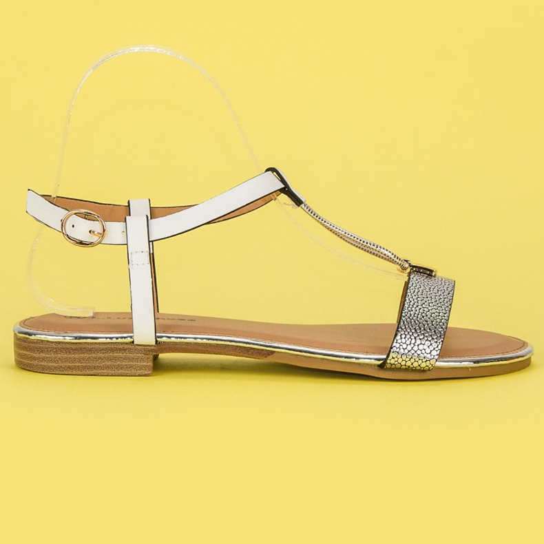 L. Lux. Shoes White Flat Sandals grey