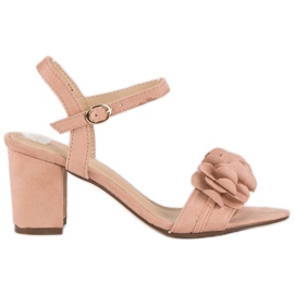 Top Shoes Pink sandals on a post