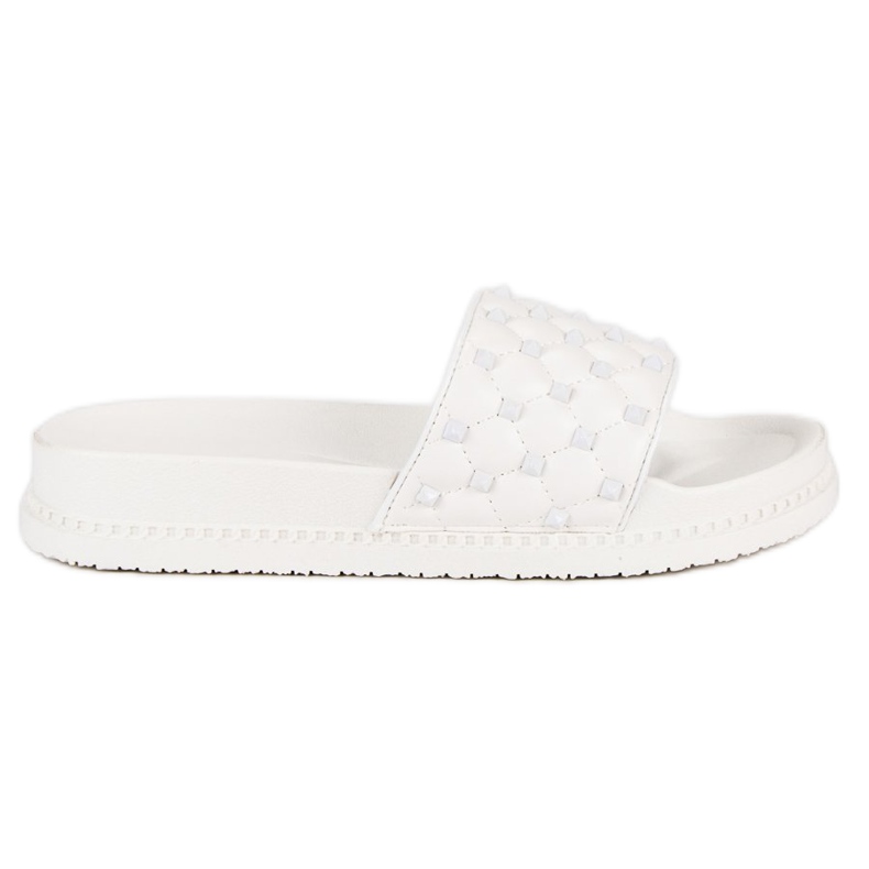 Stylish women's slippers white