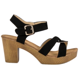 Light sandals on a post black