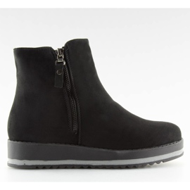 Black Chelsea boots with high sole K103
